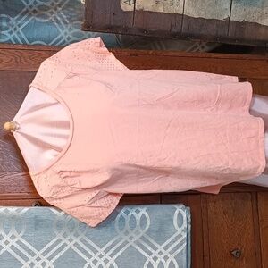 𝅺(F1-2) Peach Short Eyelet Sleeve Tee 2X